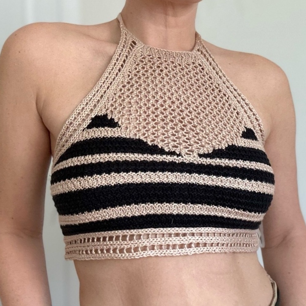 NWT Love Knits NYC Crop Halter Crochet Knit Top size large